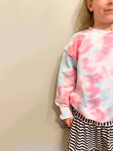 LITTLE CELLA: MELTED CREWNECK